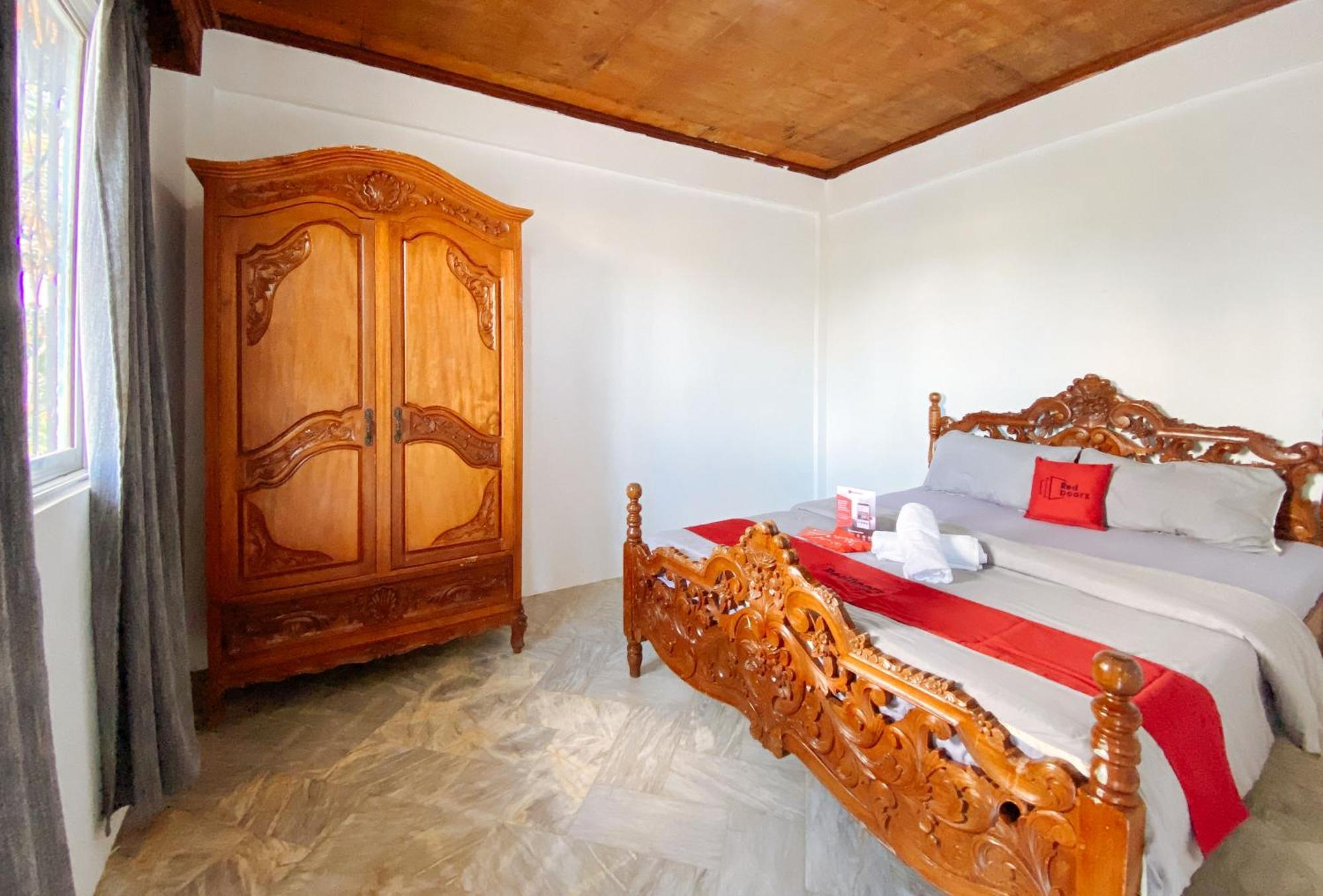 White Castle Beach Resort Iba Zambales Botolan Εξωτερικό φωτογραφία