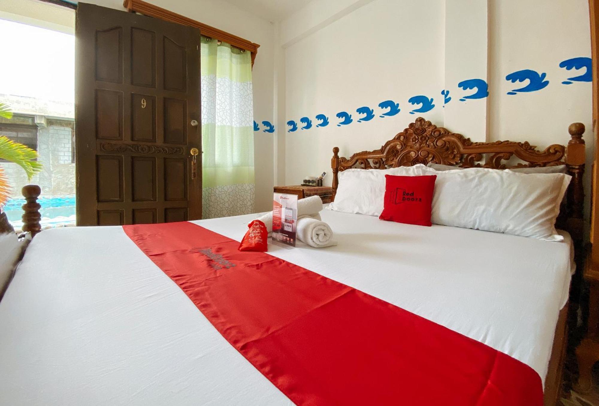 White Castle Beach Resort Iba Zambales Botolan Εξωτερικό φωτογραφία