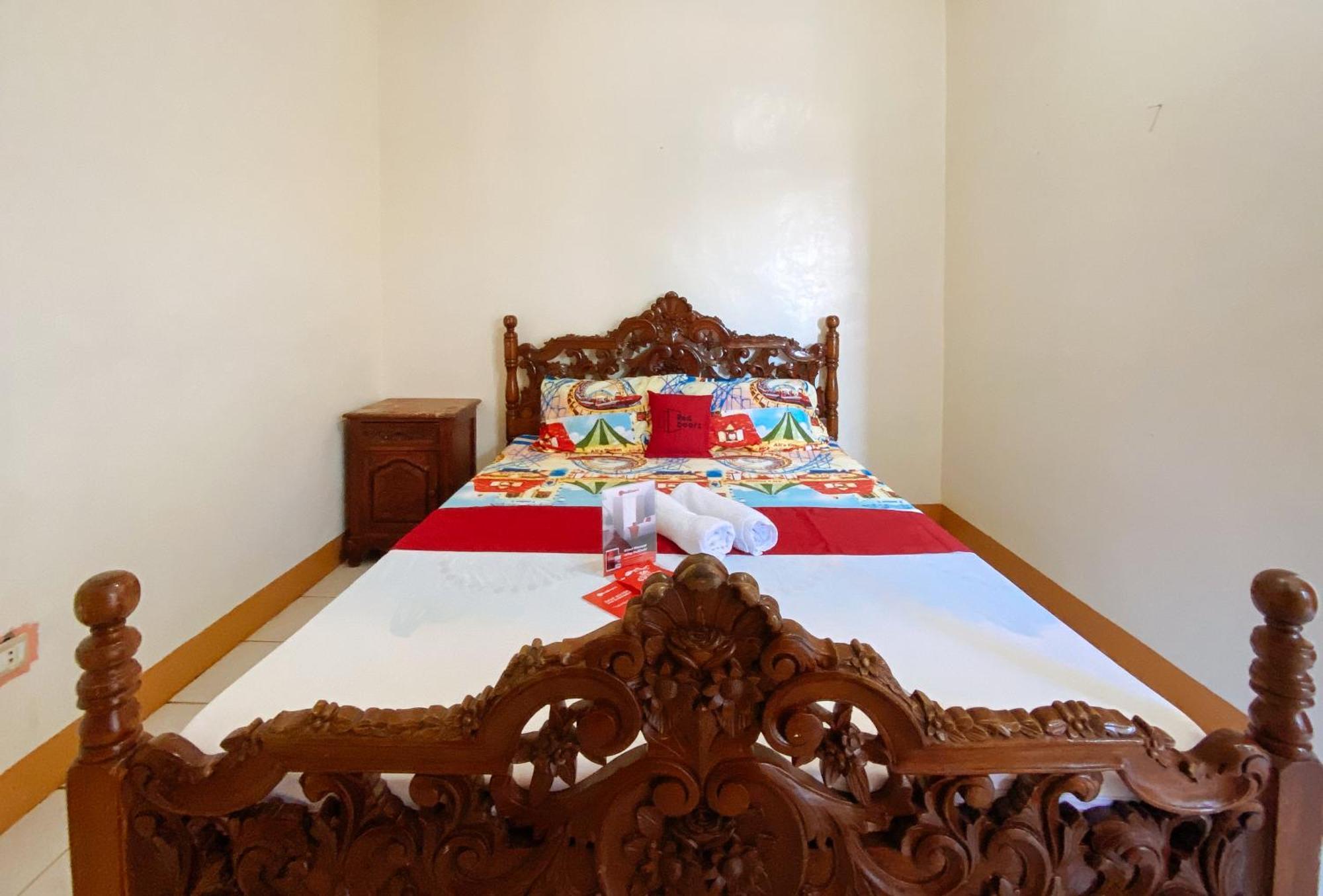 White Castle Beach Resort Iba Zambales Botolan Εξωτερικό φωτογραφία